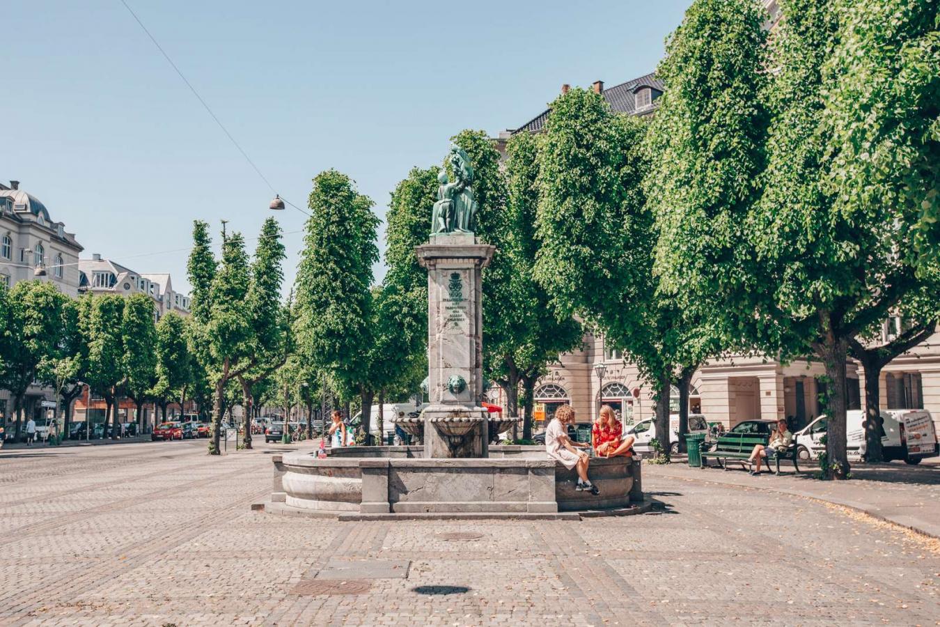 Sankt Thomas Plads | Astrid Maria Rasmussen