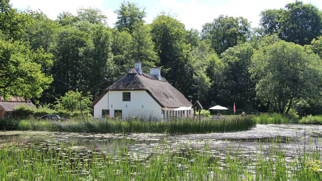 Hammermøllen ved skovsø i Teglstrup Hegn